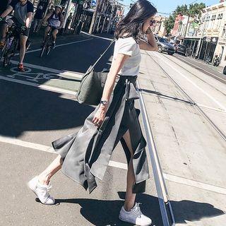 Set: Short Sleeve Plain T-shirt + Slit-side Maxi Wrapped Skirt