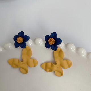 Flower Butterfly Alloy Dangle Earring 1 Pair - Yellow - One Size