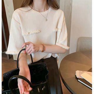 Furry Trim Short-sleeve T-shirt