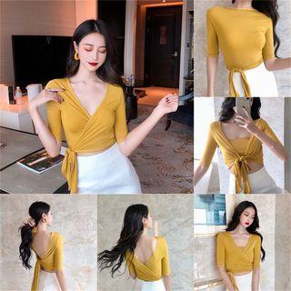 Plain V-neck Short-sleeve Slim-fit Top + Tube Top