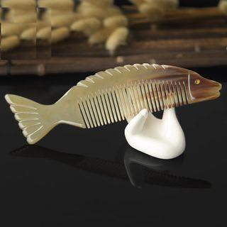 Fish Horn Hair Comb 5592 - White - One Size