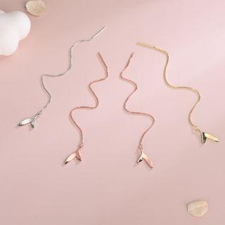Whale Tail Threader Earring