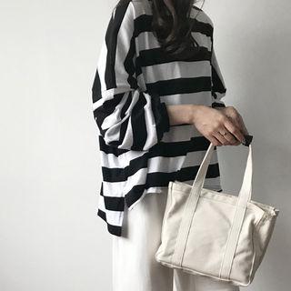 Crew-neck Dip-back Stripe T-shirt