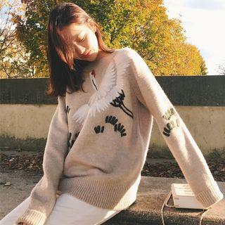 Round Neck Crane Embroidered Sweater