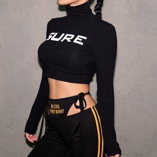 Long-sleeve Turtleneck Lettering Crop Top