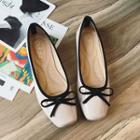 Bow-accent Patent Square-toe Flats
