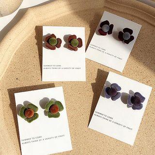 Flannel Flower Earring
