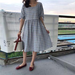 Short-sleeve Plaid A-line Midi Dress Plaid - Blue - One Size