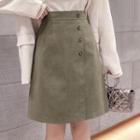 Knit Top / Plain A-line Skirt