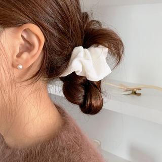 Velvet Scrunchy Hair Band