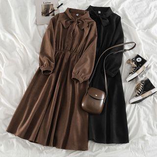 Long-sleeve Plain Bow Midi Dress