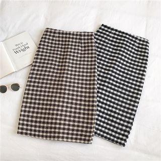 Houndstooth Midi Fitted Skirt