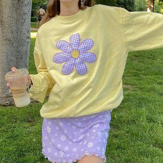 Long Sleeve Flower Graphic T-shirt