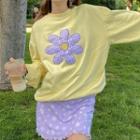 Long Sleeve Flower Graphic T-shirt