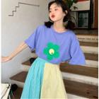 Flower Elbow-sleeve T-shirt / Plaid Two-tone Midi Skirt