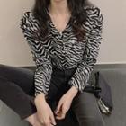 Long-sleeve Zebra-print V-neck Top