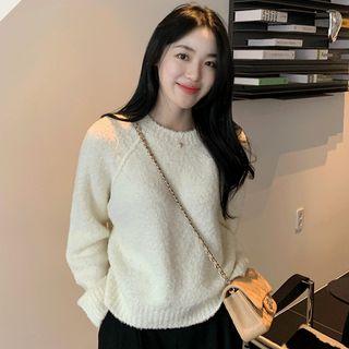 Raglan-sleeve Boucle Knit Top