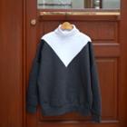 Turtleneck Two-tone Sweatshirt Gray - One Size