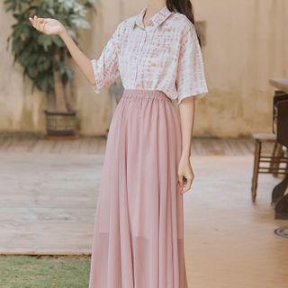 Plaid Elbow-sleeve Blouse / Midi A-line Skirt / Set