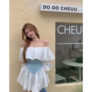 Off-shoulder Ruffle Trim Crop Top / High-waist Mini A-line Skirt