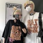 Short-sleeve Round Neck Leopard Lettering T-shirt
