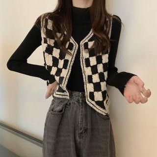 Check Sweater Vest / Mock Neck Knit Top