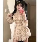 Balloon-sleeve Floral Blouse / Mini A-line Skirt