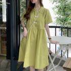 Collared Short-sleeve Midi A-line Dress Green - One Size