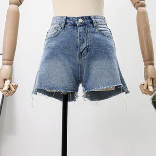 Dip-back Frayed Denim Shorts