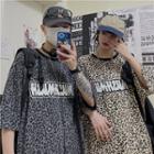 Short-sleeve Lettering Leopard Print T-shirt