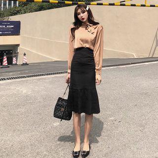 Tie-neck Long-sleeve Blouse / High-waist Pencil Skirt