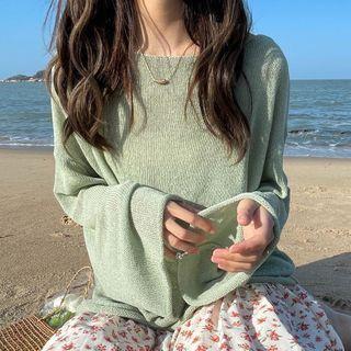 Long-sleeve Wide Knit Top