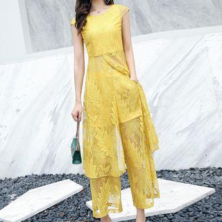 Set: Lace Panel Short-sleeve T-shirt + Lace Pants