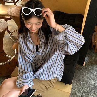 Striped Oversize Shirt / High-waist Shorts