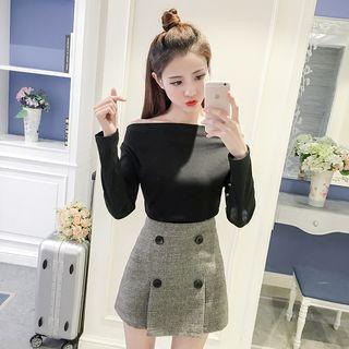 Long-sleeve Off-shoulder T-shirt