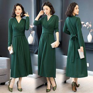 Long-sleeve V-neck Midi A-line Knit Dress