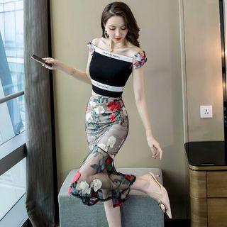 Flower Embroidered Ruffle Hem Pencil Skirt