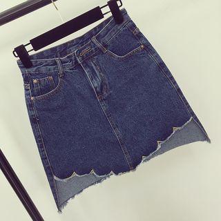 Scallop Hem Denim Skirt