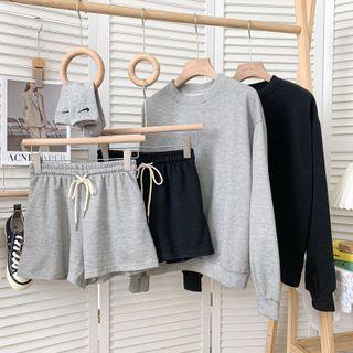 Set: Plain Sweatshirt + Drawcord Wide-leg Sweatshorts