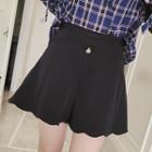 Plain Scallop Hem Wide Leg Shorts
