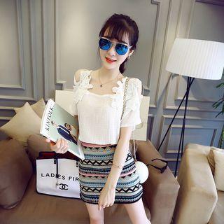 Set: Cold Shoulder Short-sleeve Top + Patterned Mini Skirt