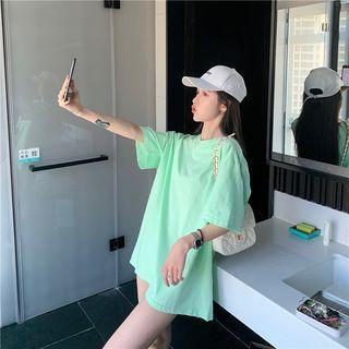 Plain Elbow-sleeve Loose-fit T-shirt Green - One Size