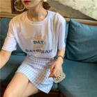 Elbow-sleeve Letter T-shirt / Mini Skirt
