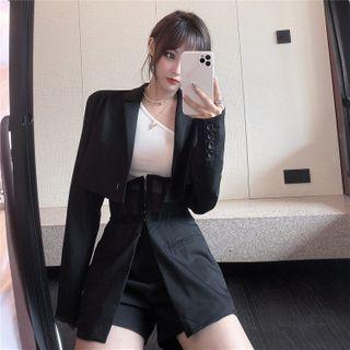 One Shoulder Tank Top / Blazer / Paneled Shorts