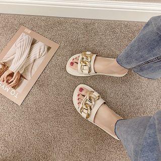 Chain Accent Flat Slide Sandals