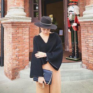 V-neck Bell-sleeve Sweater