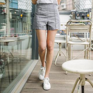 Zip-side Check Shorts