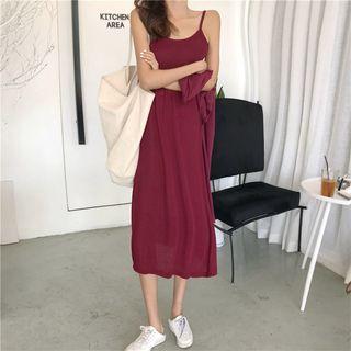 Set: Long-sleeve T-shirt + Spaghetti Strap Midi Dress