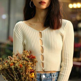 V-neck Cutout Knit Crop Top