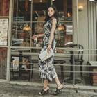 Crew-neck Sleeveless Foliage Maxi Dress